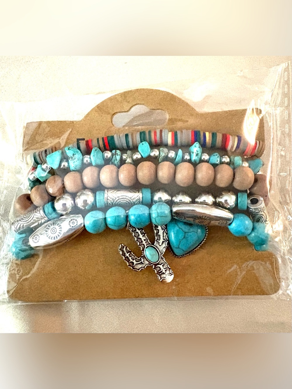 Turquoise Beaded Multi-Strand Women’s Bracelet Set. NWT.